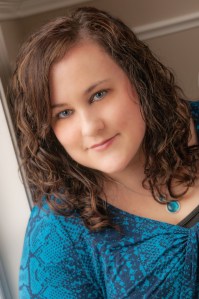 Vicki Leigh_Author Portrait copy